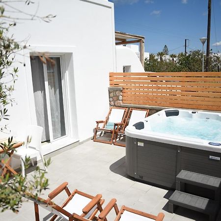 White Wave Villa, 3Min Walk From Beach Kamari  Exterior photo